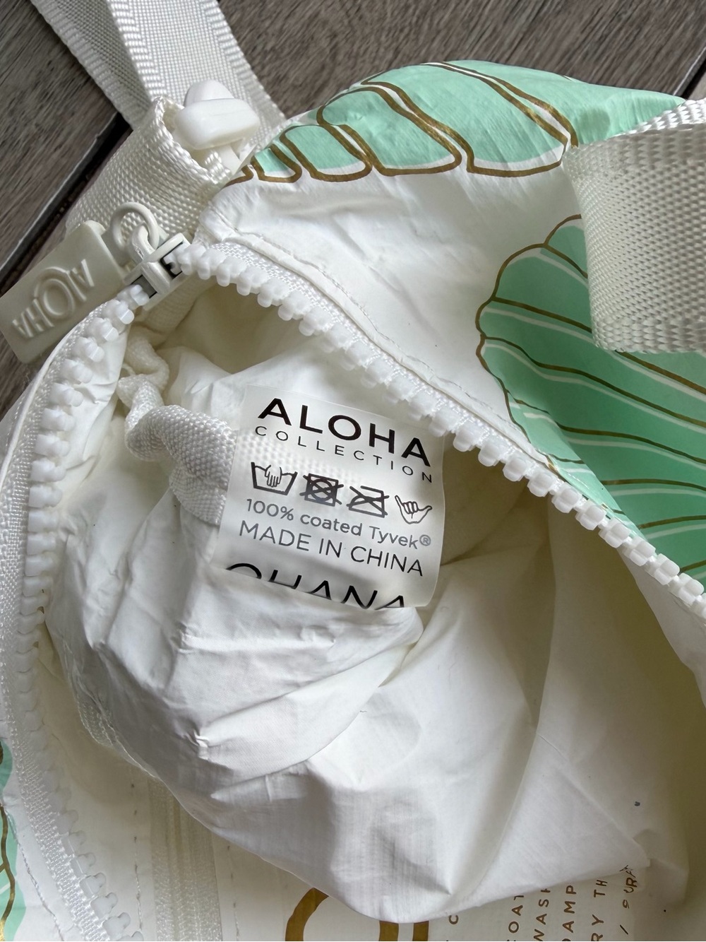 ALOHA Collection Mini Mini Duffle / Sea Treasure / Mint - Picture 7 of 9